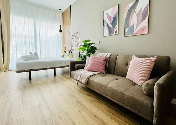 Planas 2 Design & Spaciousness With Terraza In Ruzafa Soho