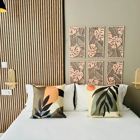 Planas 2 Design & Spaciousness With Terraza In Ruzafa Soho 아파트