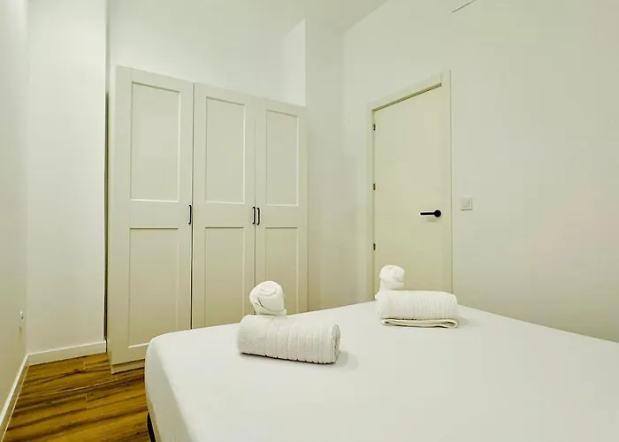 Planas 2 Design & Spaciousness With Terraza In Ruzafa Soho Διαμέρισμα *