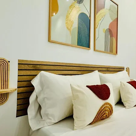 Planas 2 Design & Spaciousness With Terraza In Ruzafa Soho شقة